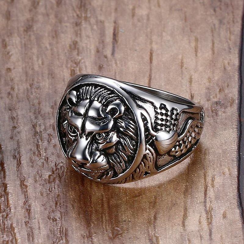 Lion Head Rings - TravelBall